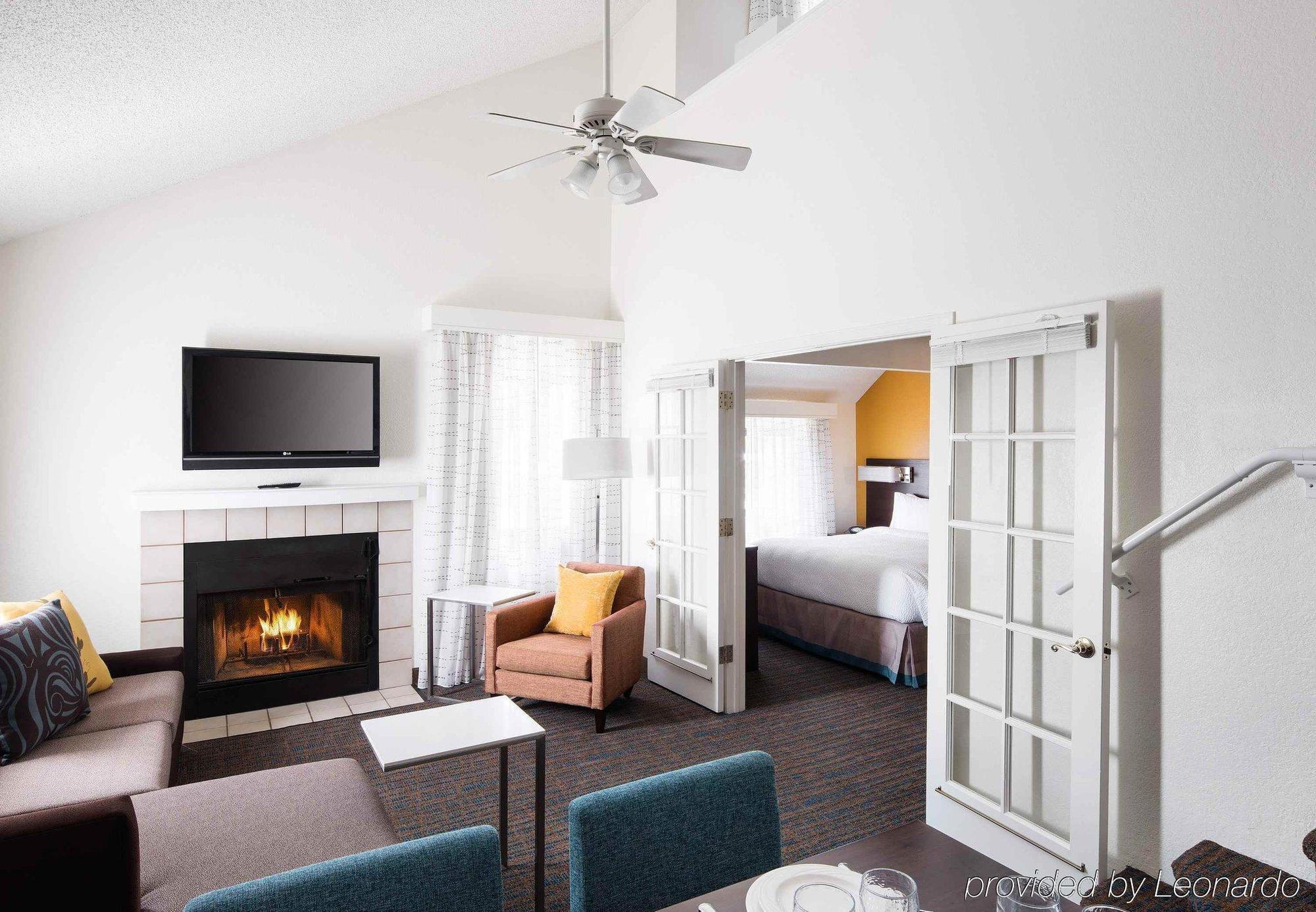 Residence Inn Costa Mesa Newport Beach Exteriér fotografie